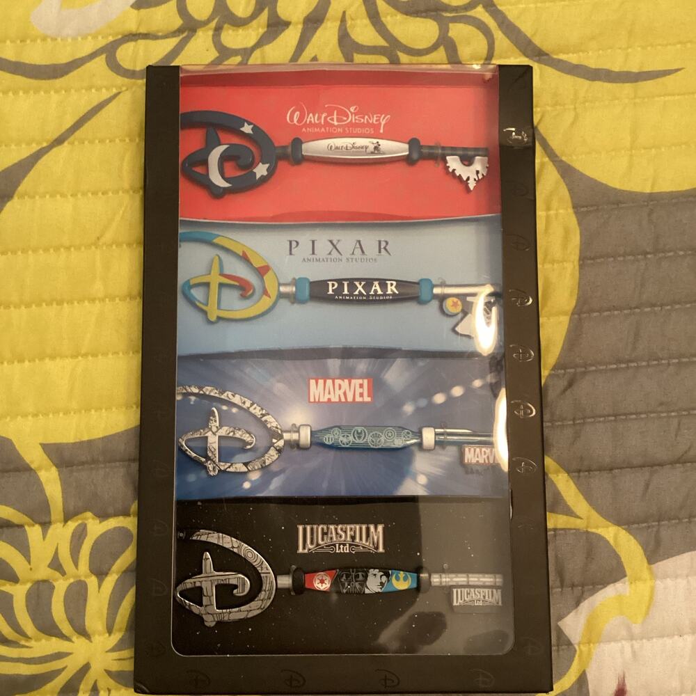 NIB Disney Studios Collectible Key Set Special Edition Four-Piece Collection